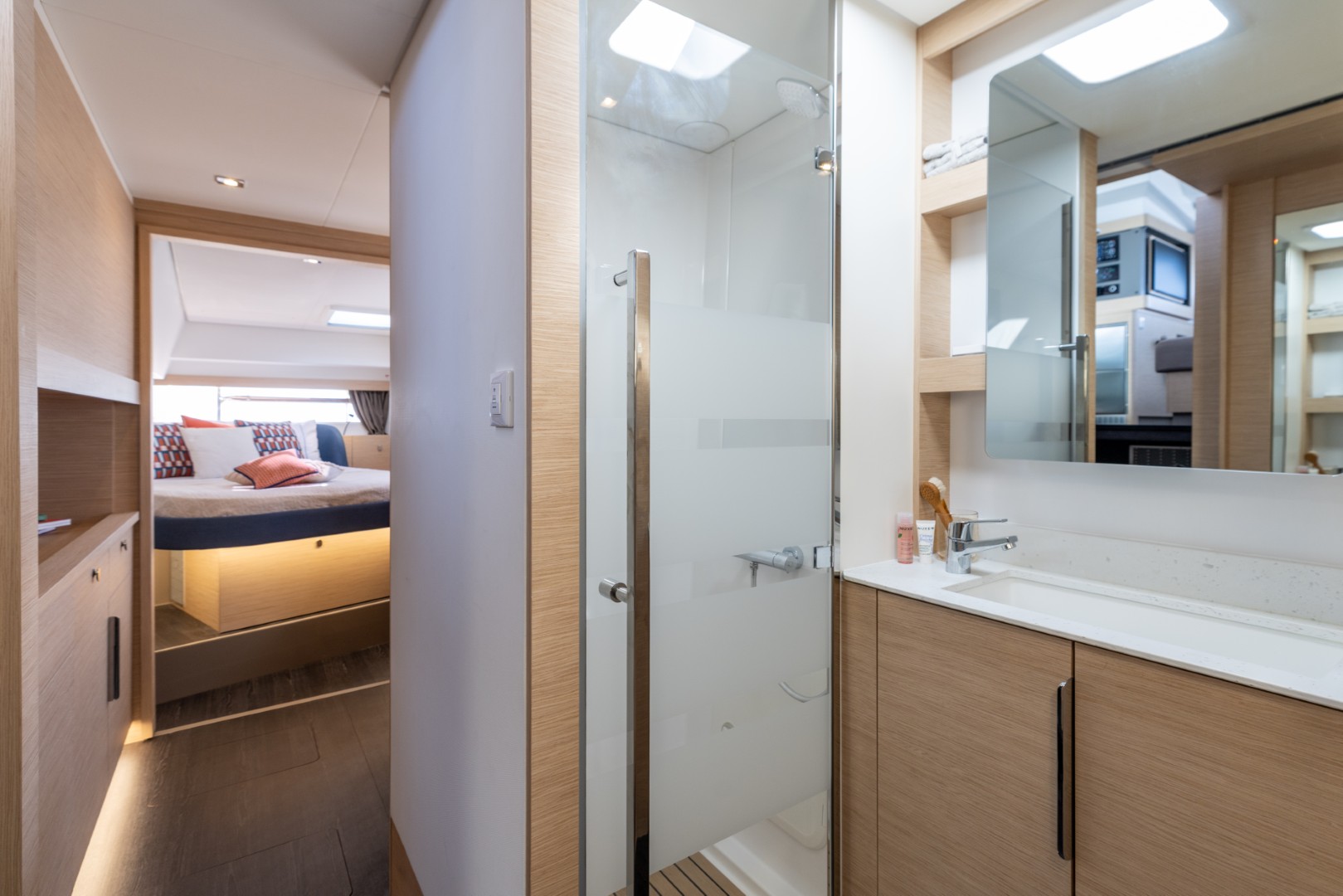 2027 Fountaine Pajot 44 - Görsel 30