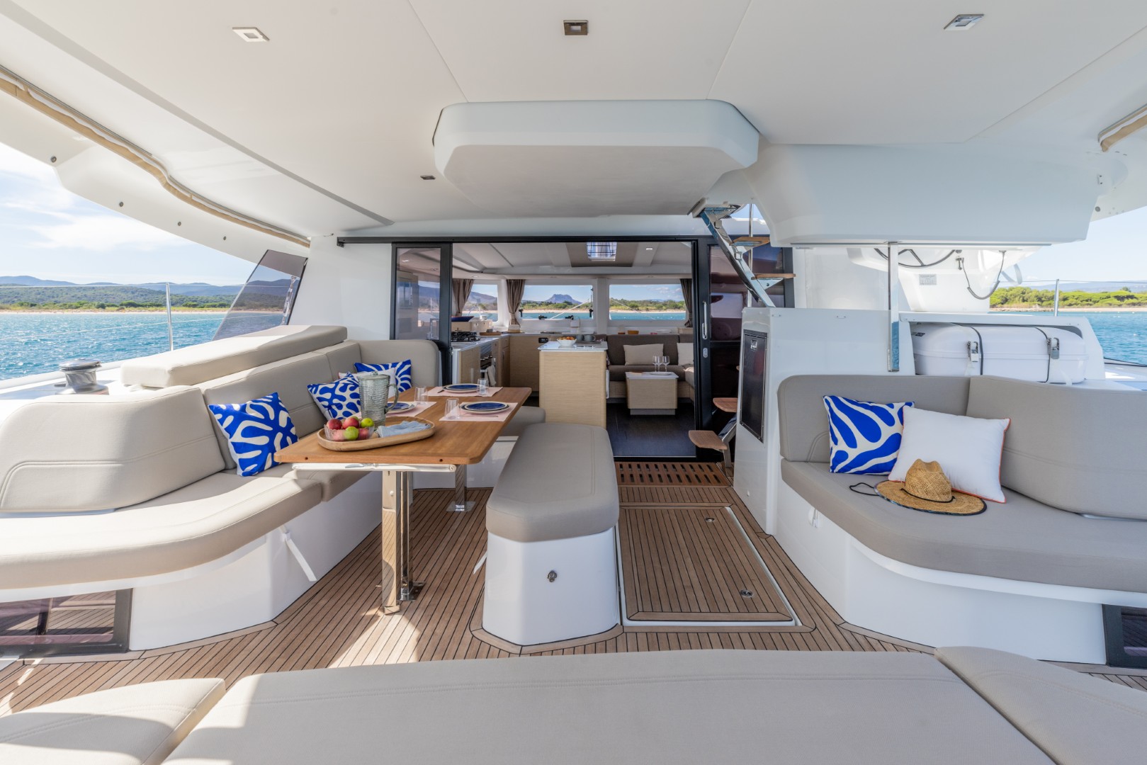 2027 Fountaine Pajot 44 - Görsel 21