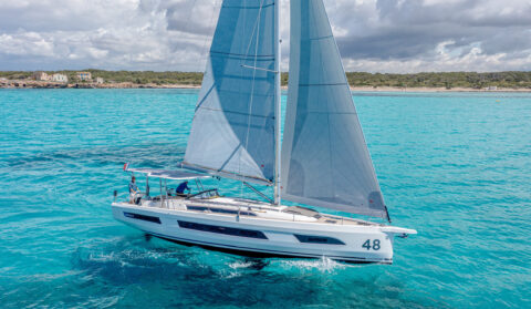 2027 Dufour 48